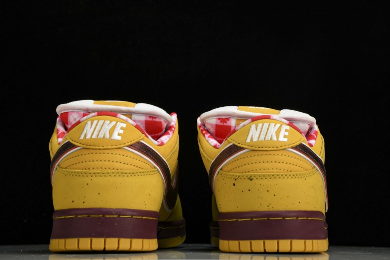 Nike SB Dunk Low Yellow Lobster