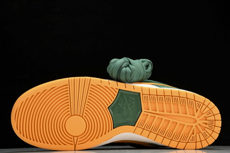 Nike SB Dunk Low Legion Pine Kumquat