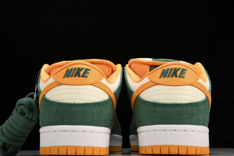 Nike SB Dunk Low Legion Pine Kumquat