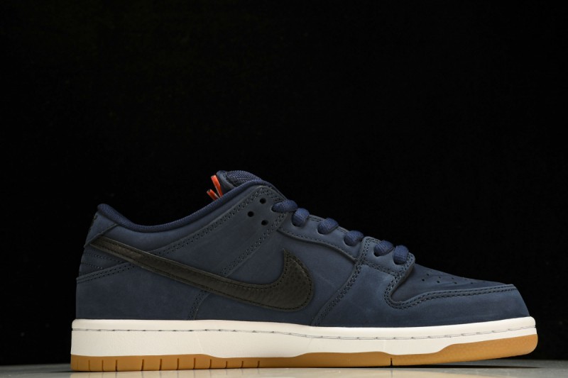 Nike SB Dunk Low Navy Black Gum