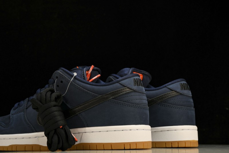 Nike SB Dunk Low Navy Black Gum