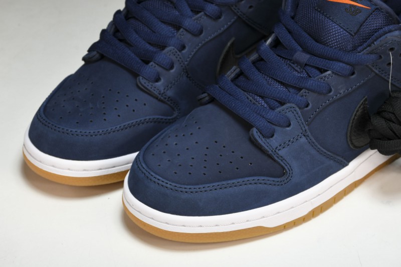 Nike SB Dunk Low Navy Black Gum