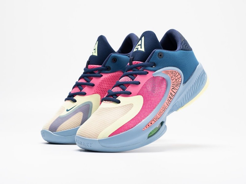 Nike Zoom Freak 4