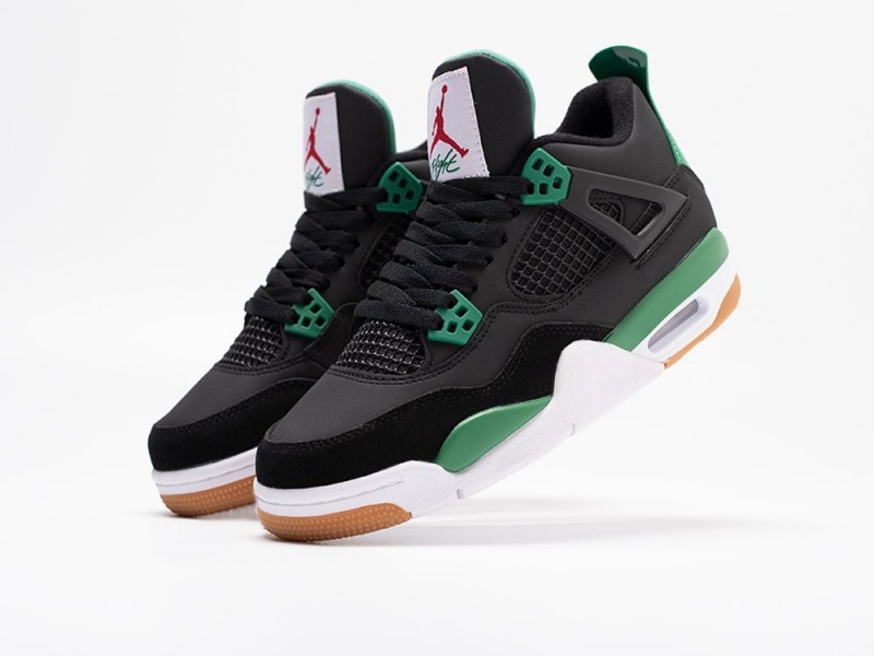 Nike Air Jordan 4 Retro