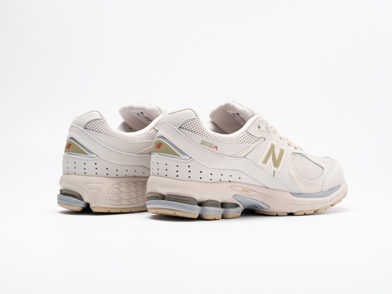 New Balance 2002R