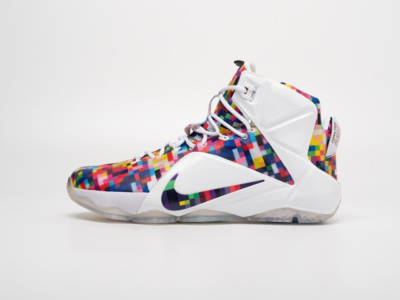 Nike Lebron 12