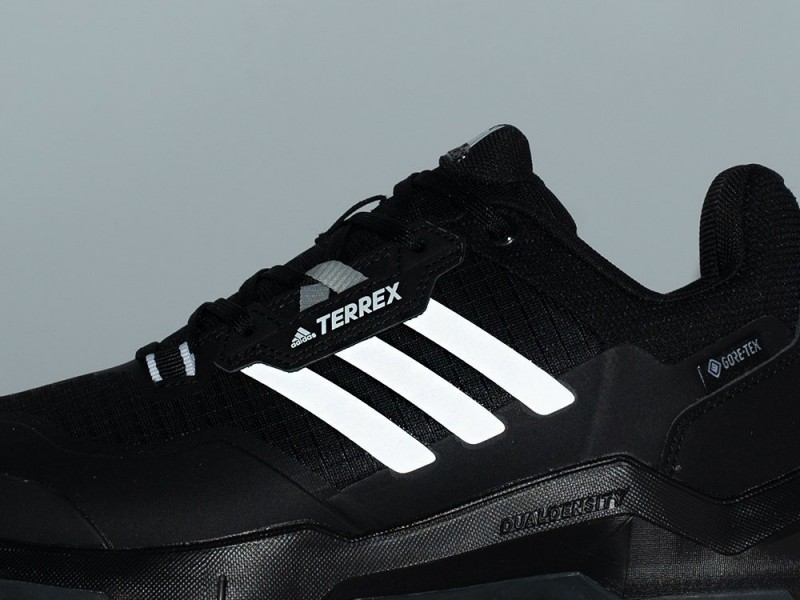 Adidas Terrex AX4