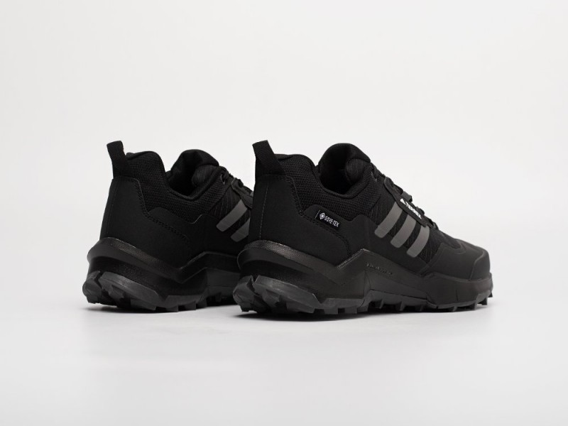 Adidas Terrex AX4