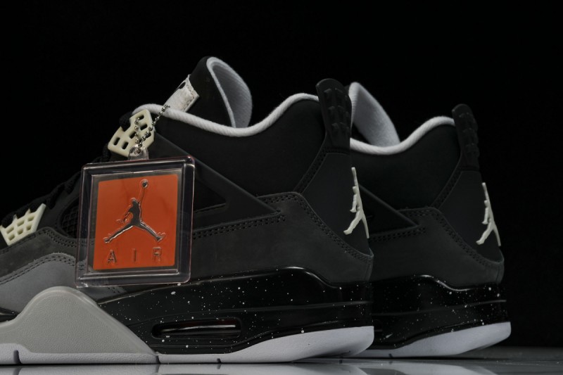 Jordan 4 Retro Fear Pack