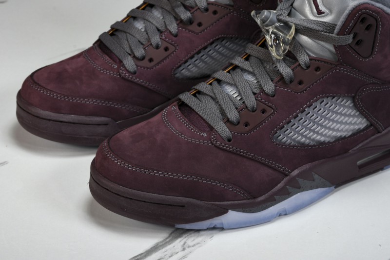 Jordan 5 Retro Burgundy (2023)