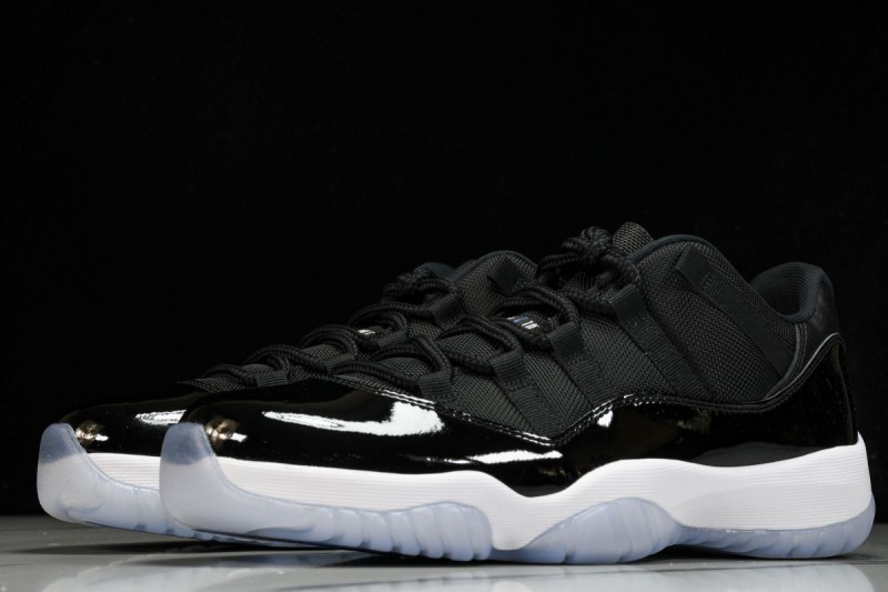 Jordan 11 Retro Low - Space Jam