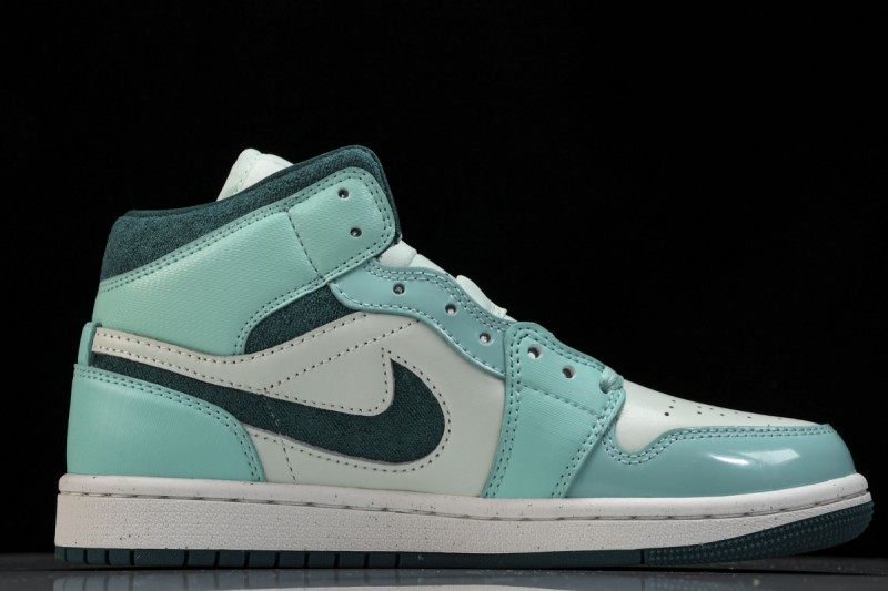 Jordan 1 Mid Chenille Bleached Turquoise