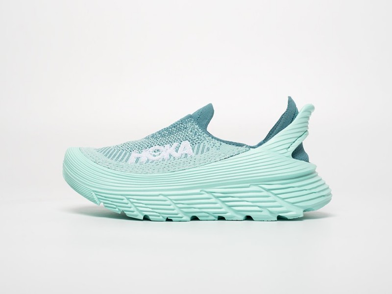 Hoka Restore TC