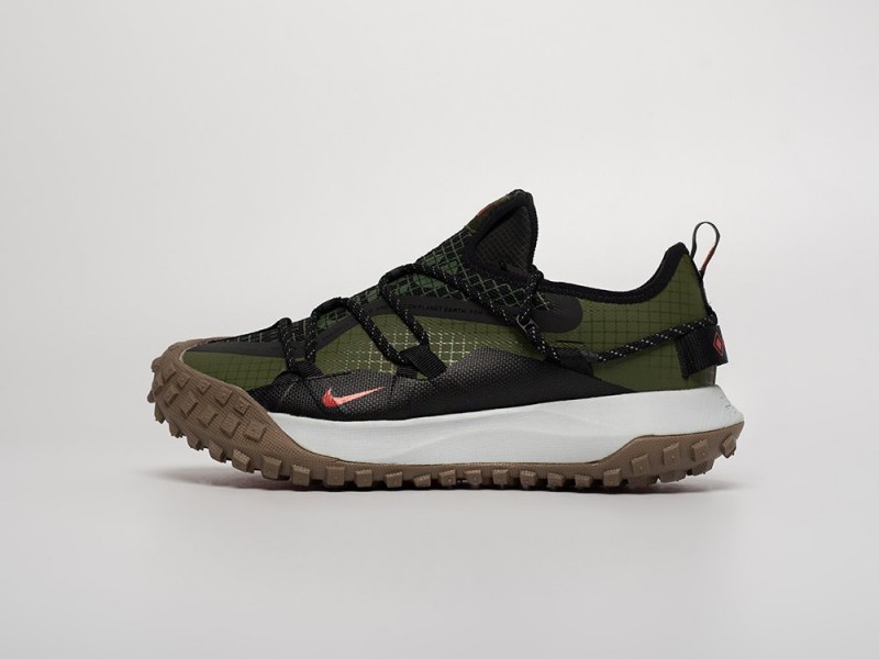 Nike ACG Mountain Fly Low