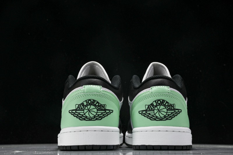 Jordan 1 Low Green Glow