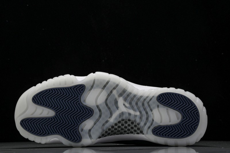 Jordan 11 Retro Low Diffused Blue (2024)