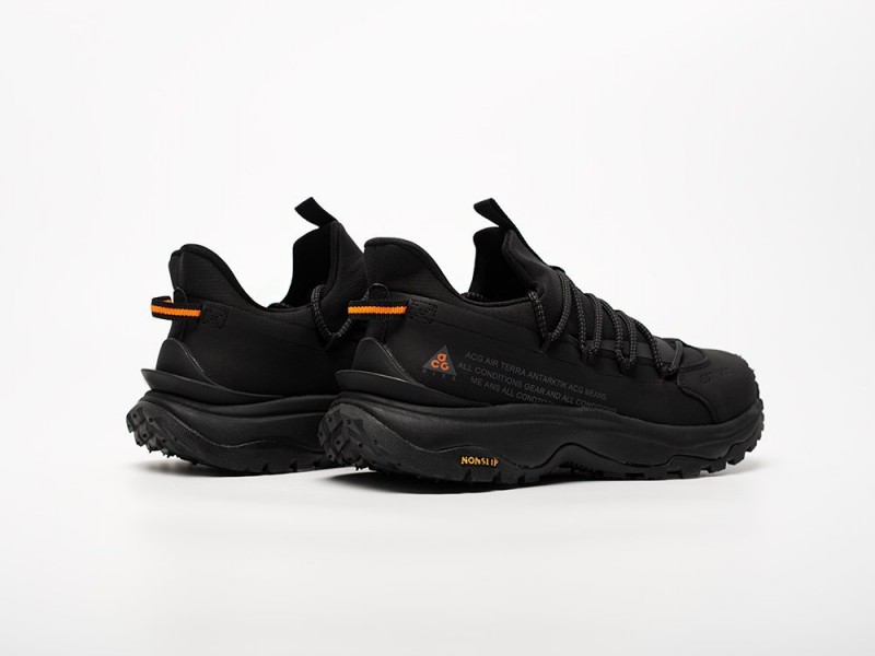 Nike ACG