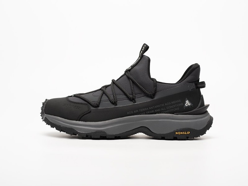 Nike ACG