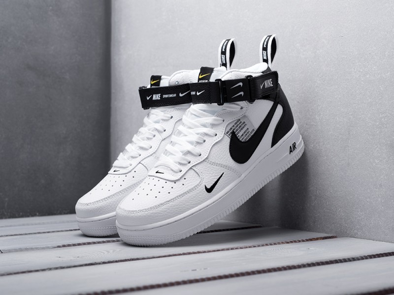 Nike Air Force 1 07 Mid LV8 White