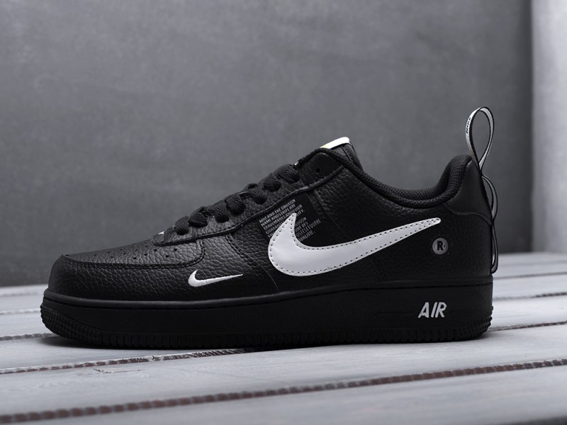 Nike Air Force 1 LV8 Black