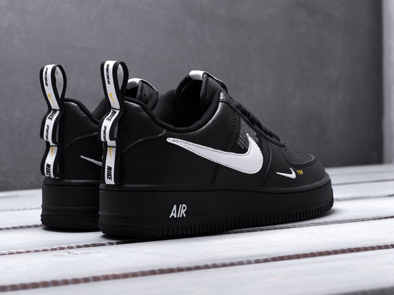 WMNS Nike Air Force 1 LV8 Black