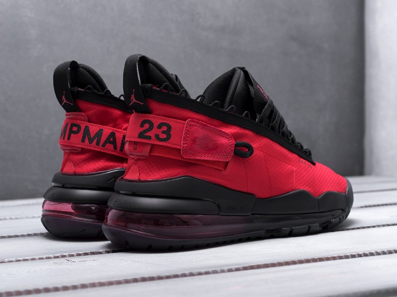 Nike Proto-Max 720