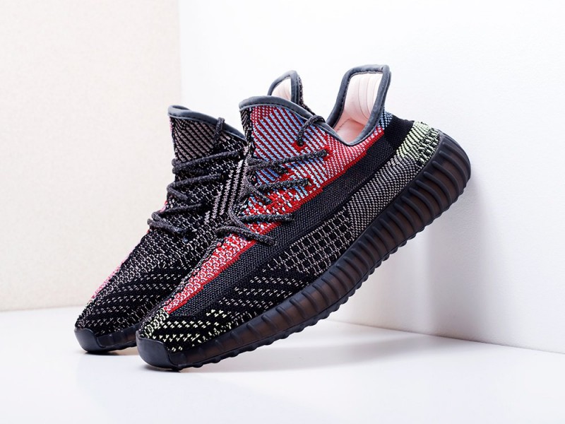 WMNS Adidas Yeezy 350 Boost v2