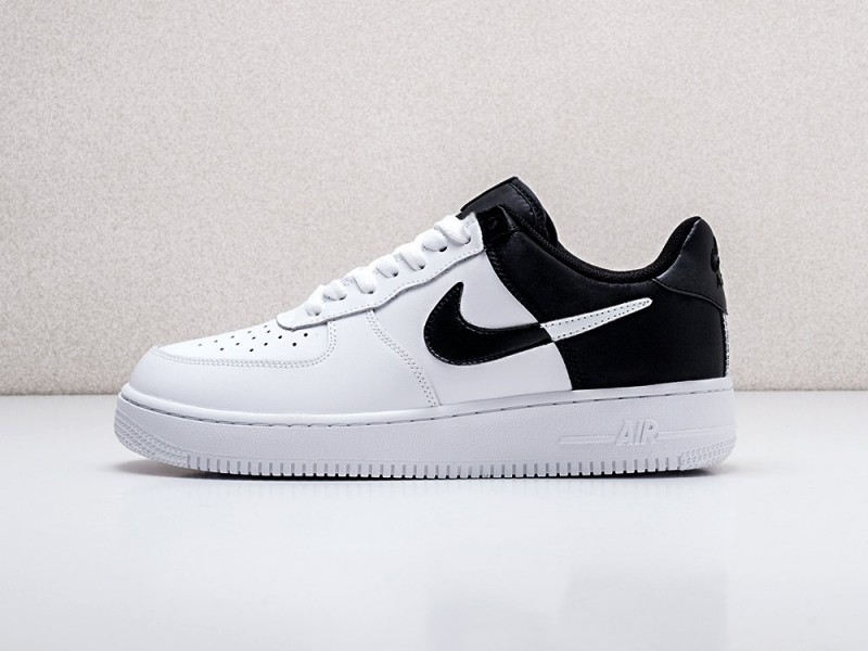 Nike Air Force 1 07 LV8 1