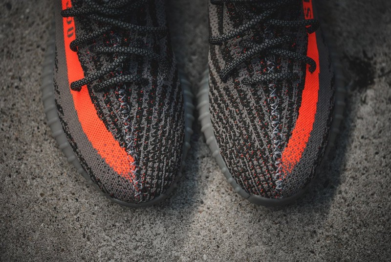 WMNS Adidas Yeezy Boost 350 V2 Beluga