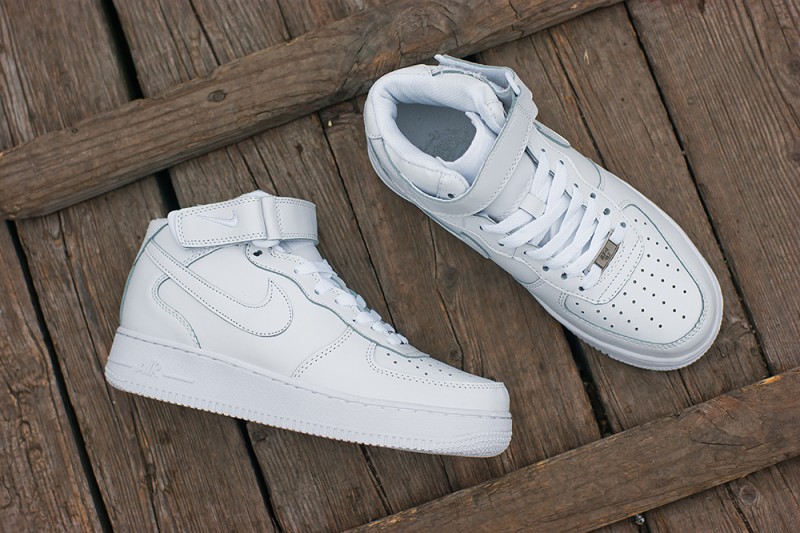 Nike Air Force 1 Mid White