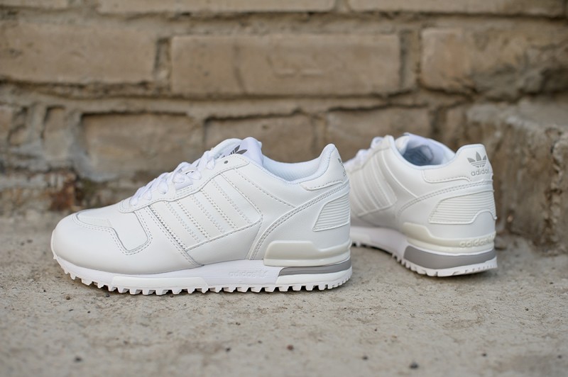 WMNS Adidas ZX 700 White