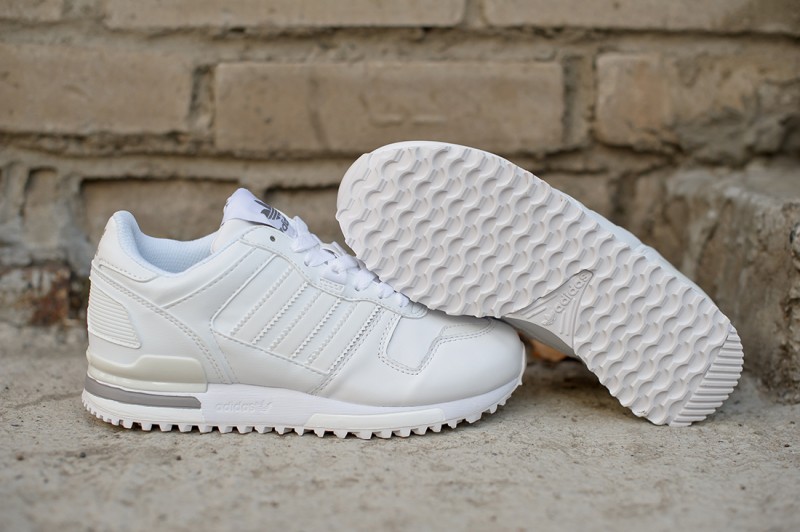 WMNS Adidas ZX 700 White