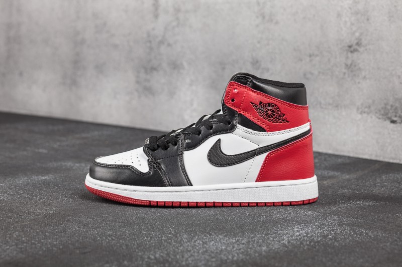 WMNS Nike Air Jordan 1 Red/White/Black